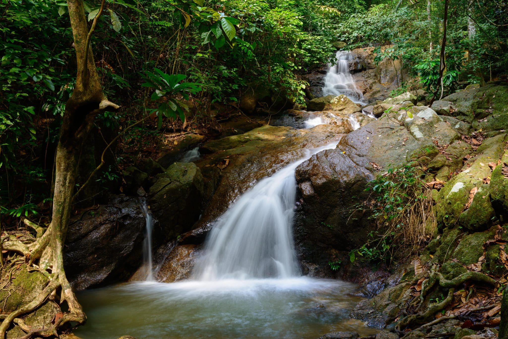 Beste Reisezeit fur den Kathu Wasserfall