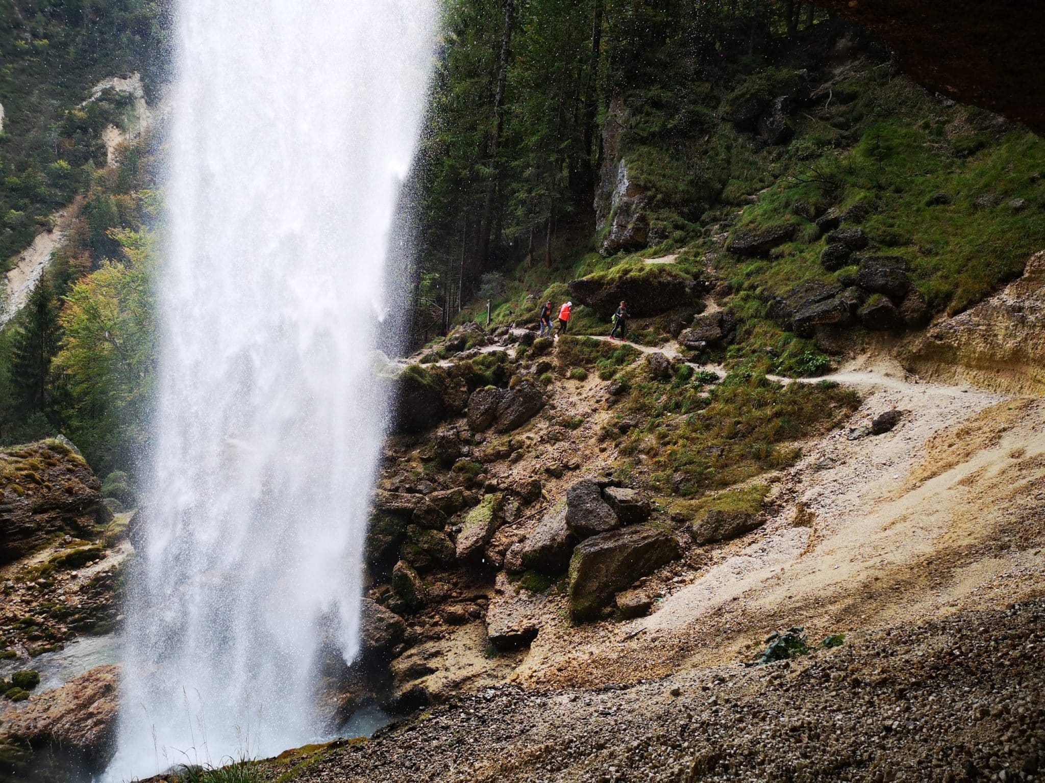 Beste Zeit für den Besuch des Wasserfalls