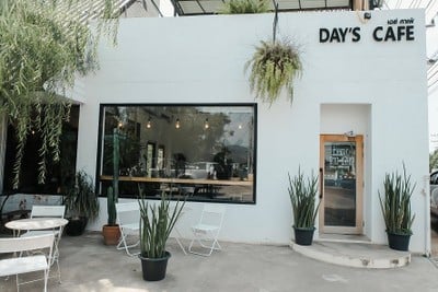 Day's Cafe