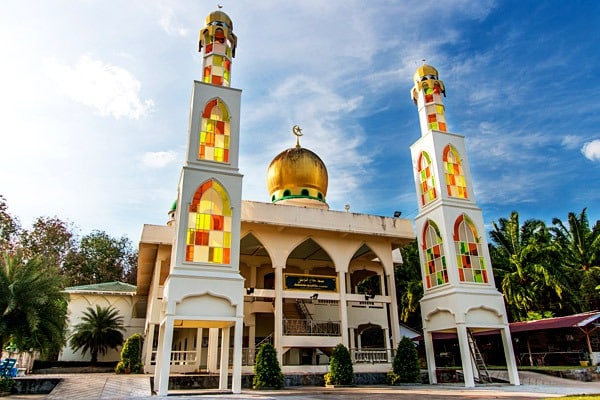 Erkunden der schönsten Moscheen in Phuket