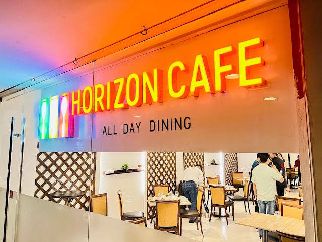 Horizon Café