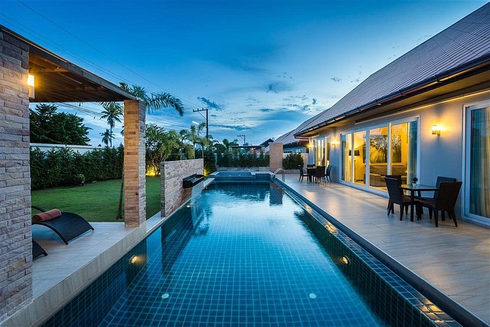 Jomtien Pool Villa