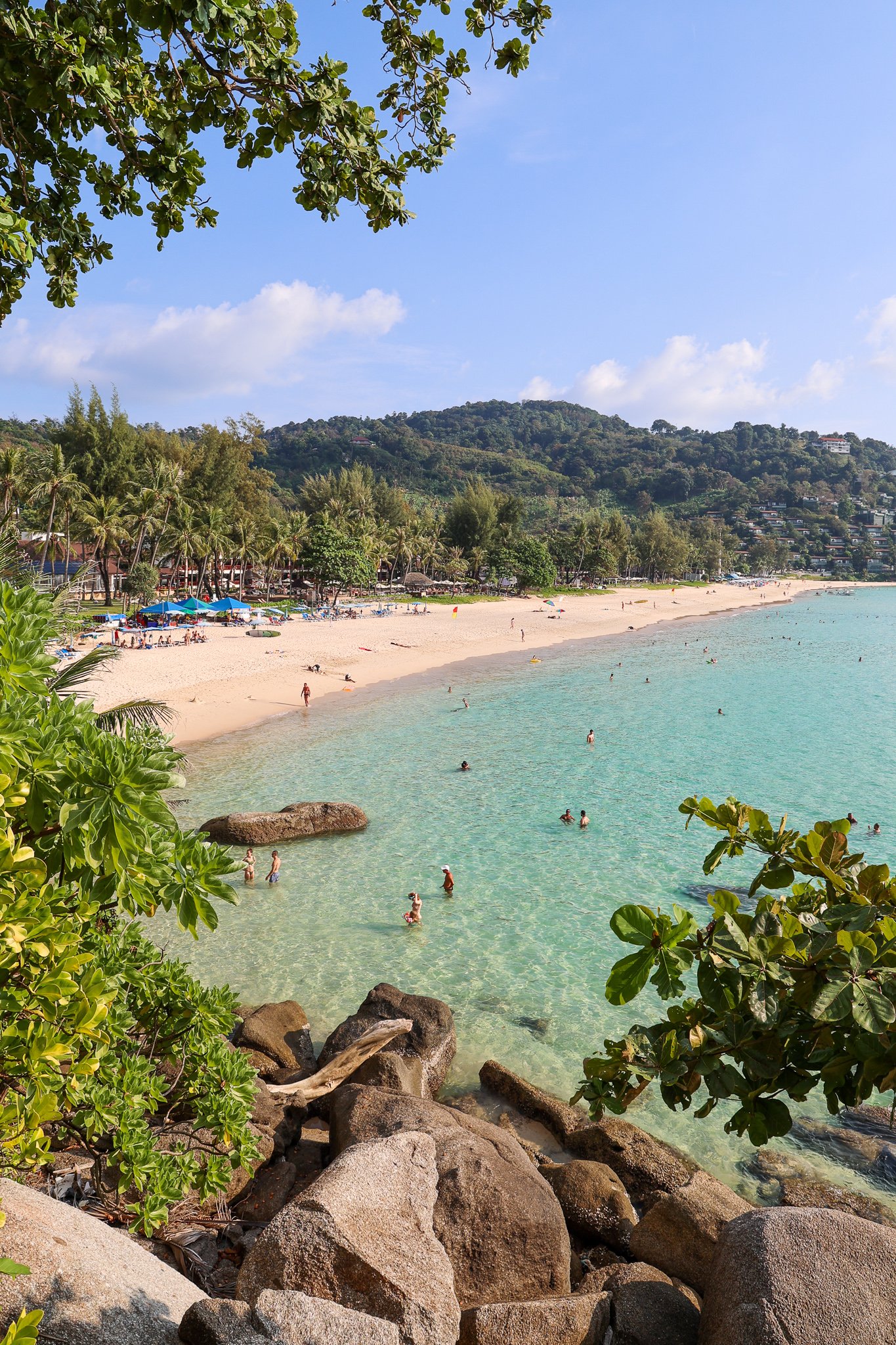 Kata Noi Beach, Kata