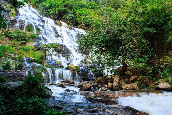 Mae Takhrai Wasserfall