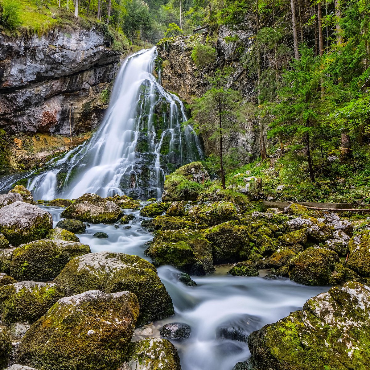 Piraten-Wasserfall