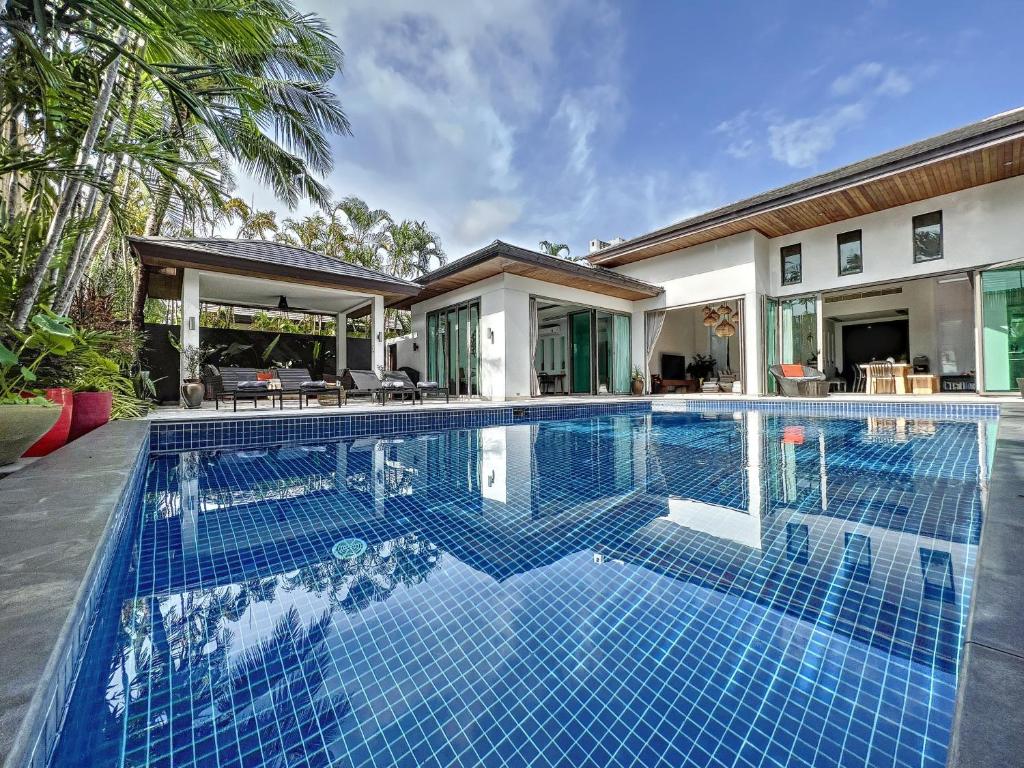 Private Villa in der Nähe des Bangtao Beach