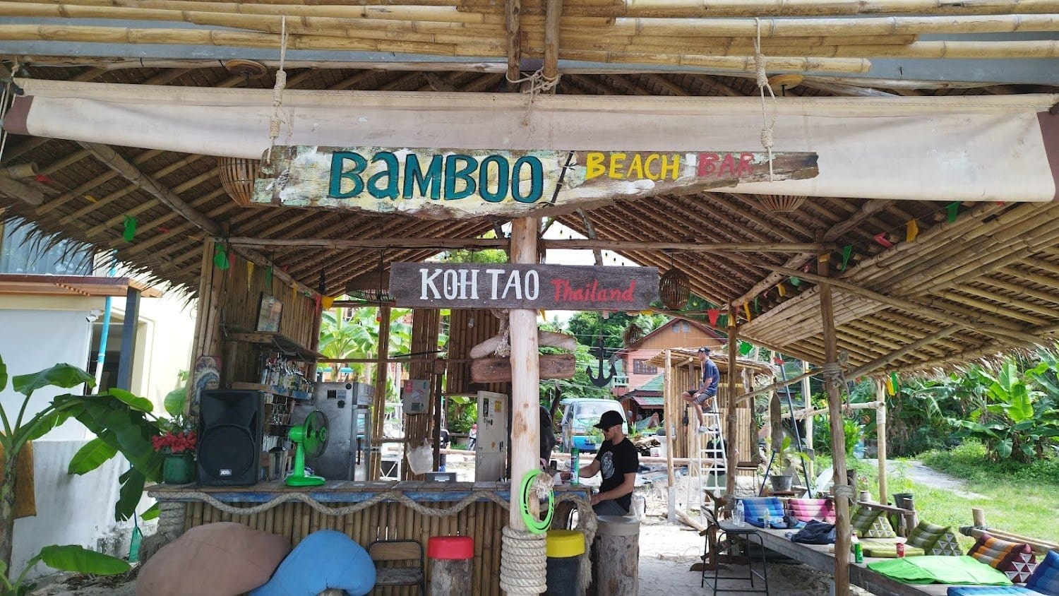 Besuch der Bamboo Beach Bar